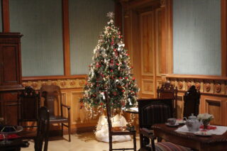 Tule myyjäksi Adventti alkaa kartanoon!